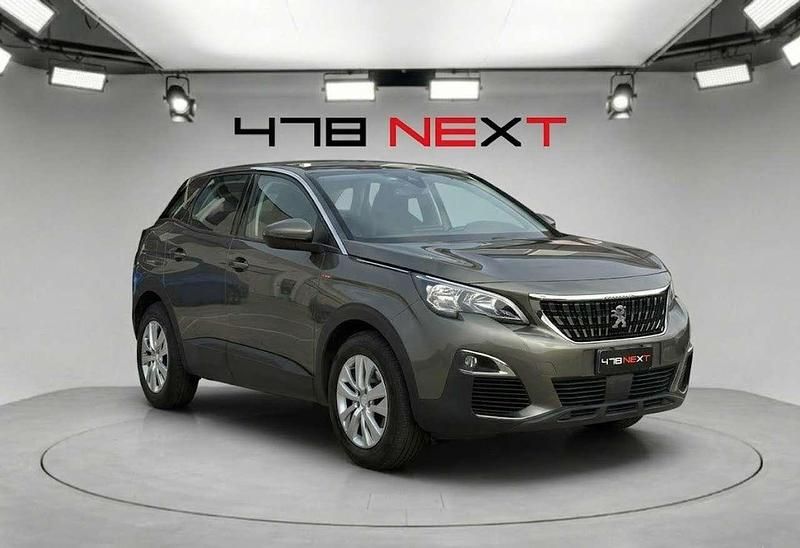Usata Peugeot 3008 Active 131 CV (96 kW) 2019 Verde SUV