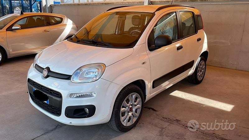 Usata Fiat Panda Pop 70 CV (51 kW) 2013 Bianco Utilitaria
