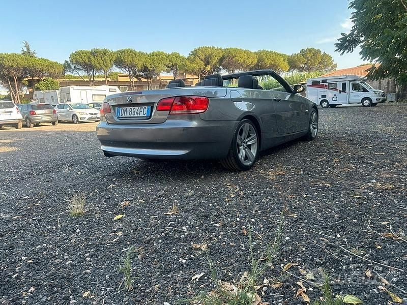 Usata BMW 330 Cabriolet 231 CV (169 kW) 2008 Grigio Cabrio