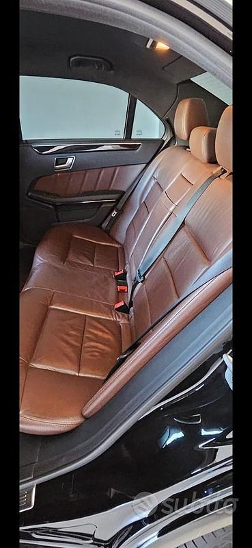 Usata Mercedes E300 2012 Berlina