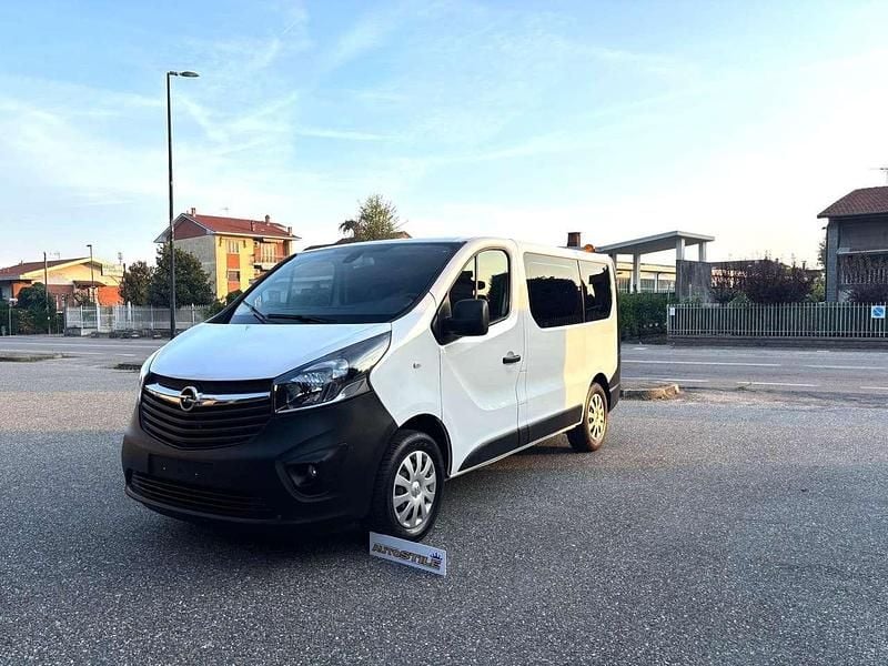 Usata Opel Vivaro 95 CV (69 kW) 2018 Bianco Monovolume