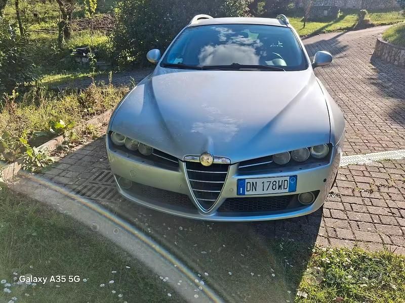 Usata Alfa Romeo 159 150 CV (110 kW) 2008 Grigio Station wagon