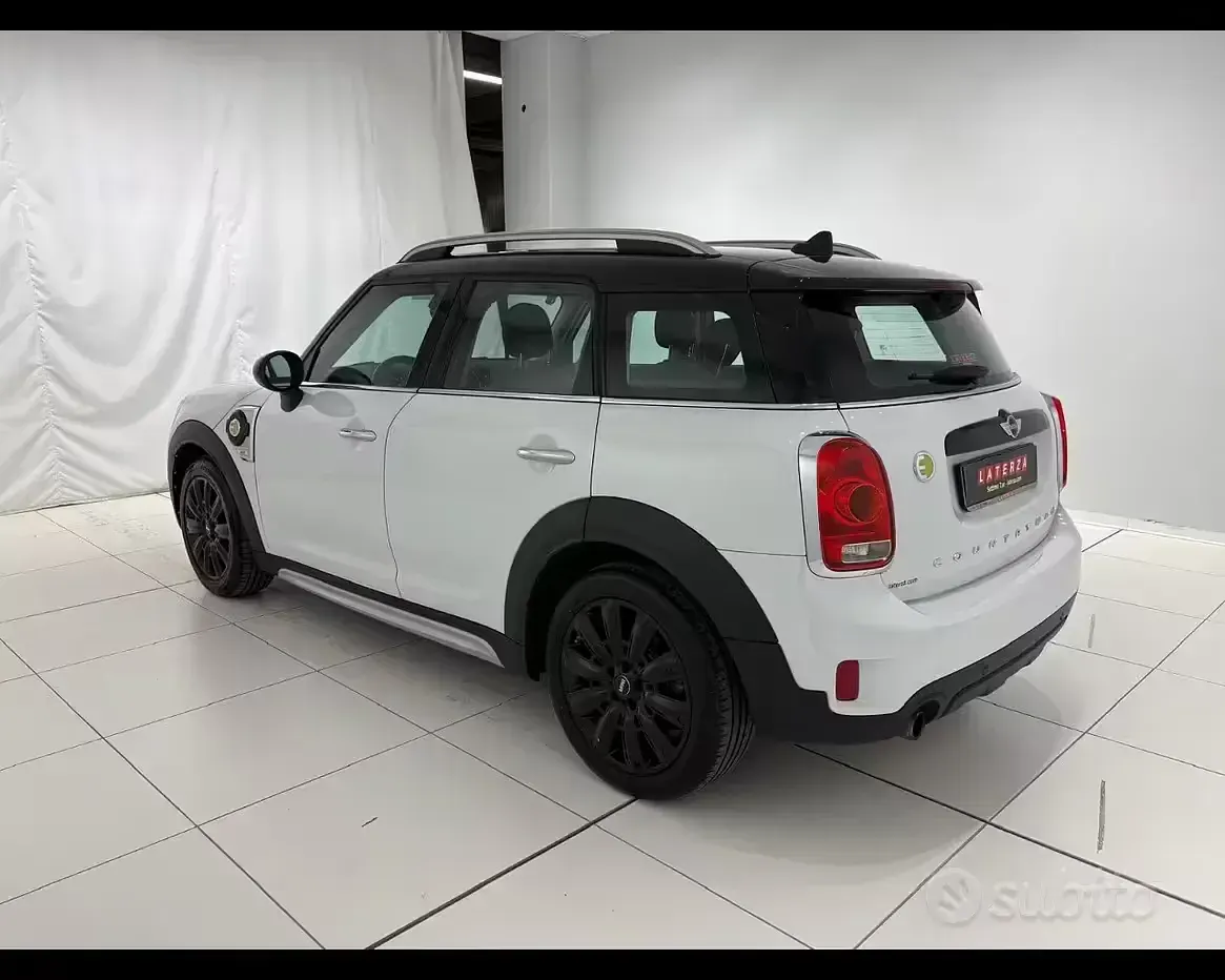 Usata Mini Cooper Countryman 136 CV (100 kW) 2018 Bianco SUV
