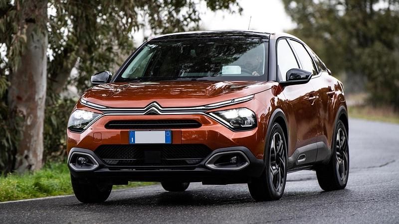 Nuova Citroën C4 PureTech 131 CV (96 kW) 2025 Eclipse blue Berlina