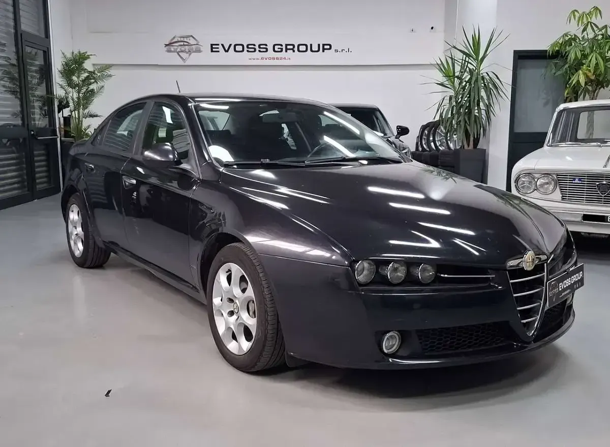 Usata Alfa Romeo 159 Progression 150 CV (110 kW) 2010 Nero Berlina