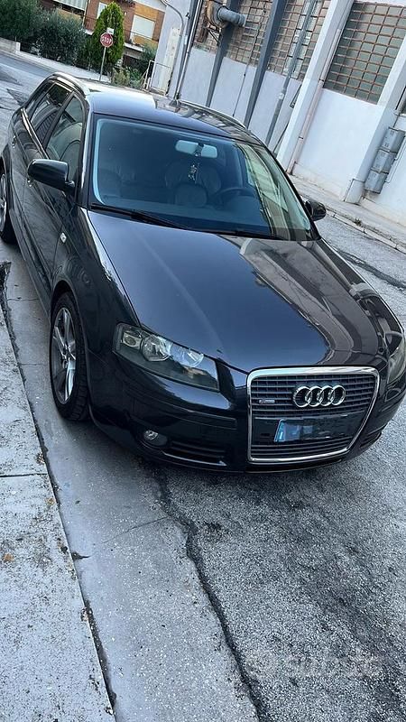 Begagnad Audi A3 2009 Svart Halvkombi