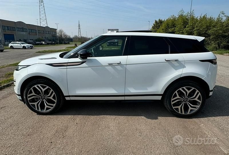 Usata Land Rover Range Rover Dynamic 160 CV (117 kW) 2021 Bianco SUV