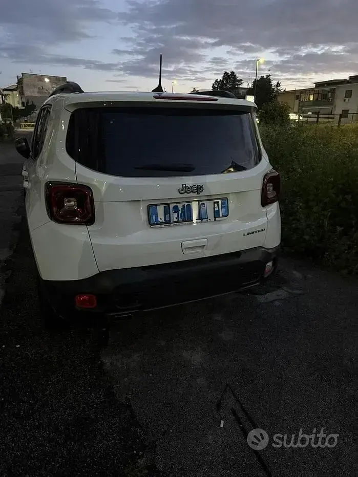 Usata Jeep Renegade 120 CV (88 kW) 2019 Bianco SUV