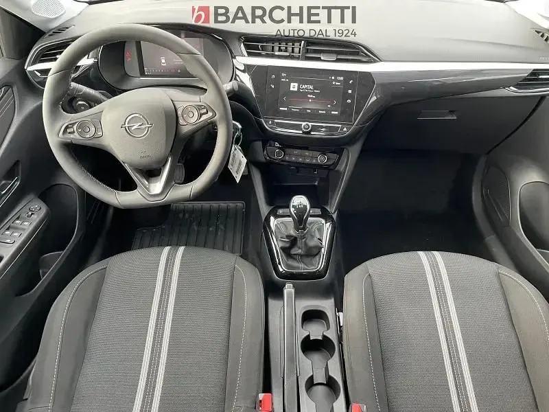 Usata Opel Corsa Design & Tech 75 CV (55 kW) 2023 Bianco Utilitaria