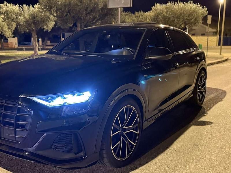 Usata Audi Q8 Sport 286 CV (210 kW) 2023 SUV