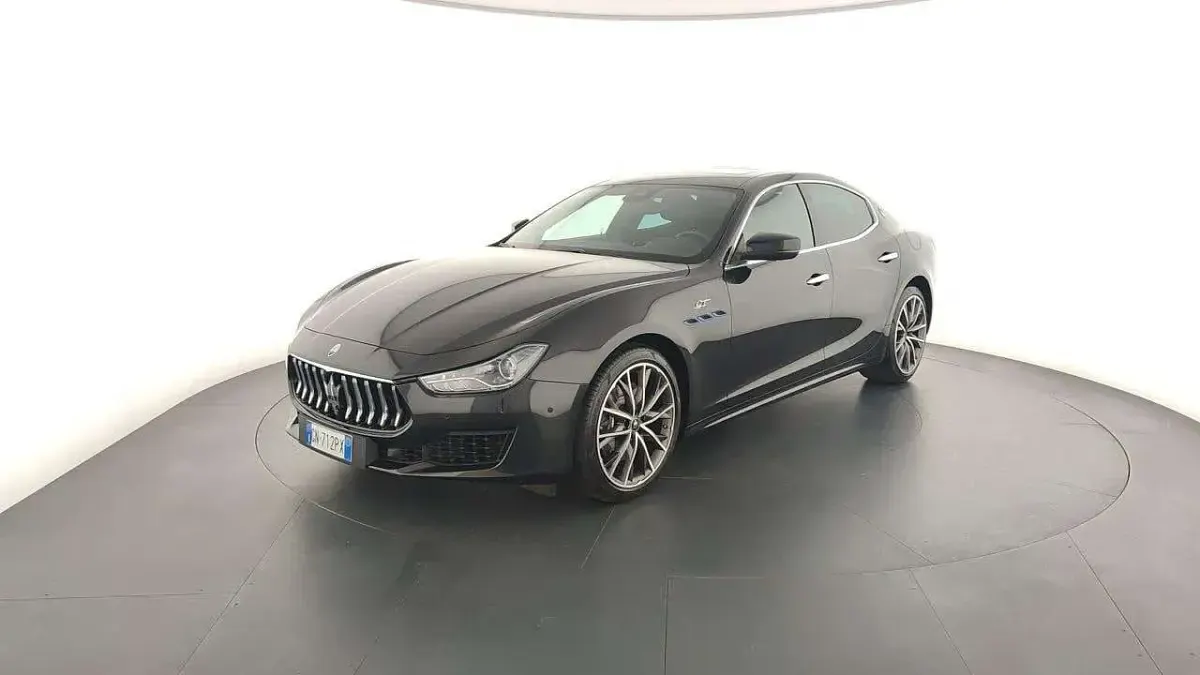 Usata Maserati Ghibli GT 330 CV (242 kW) 2023 Nero Berlina