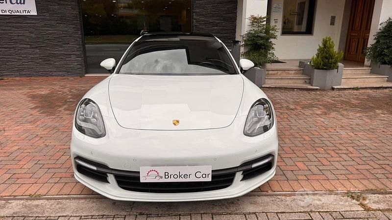 Usata Porsche Panamera Sport Turismo 330 CV (242 kW) 2018 Bianco Berlina