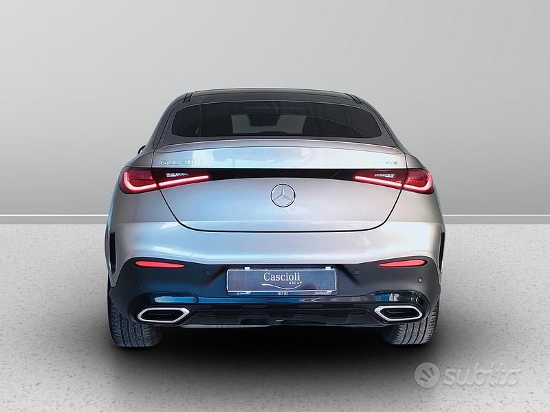Usata Mercedes GLC300 AMG Line Premium 269 CV (197 kW) 2023 Grigio Coupé