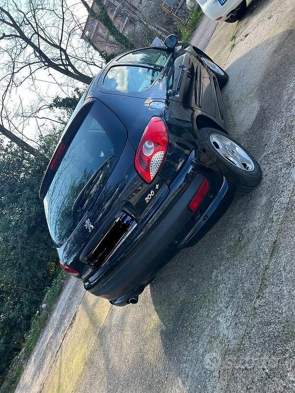 Occasion Peugeot 206 60 ch (44 kW) 2011 Noir Citadine
