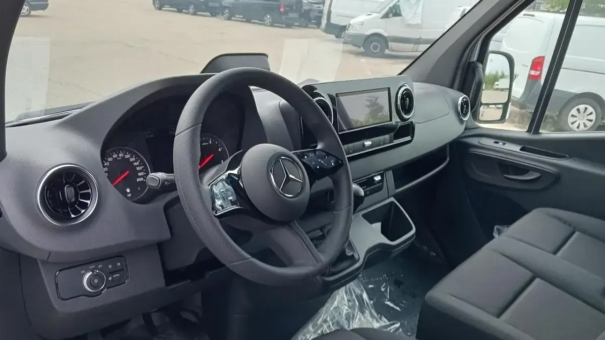Nuova Mercedes Sprinter 2026 Argento Furgone