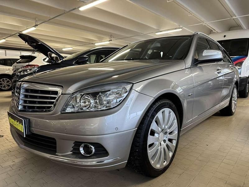 Usata Mercedes C220 Elegance 170 CV (125 kW) 2008 Grigio Station wagon