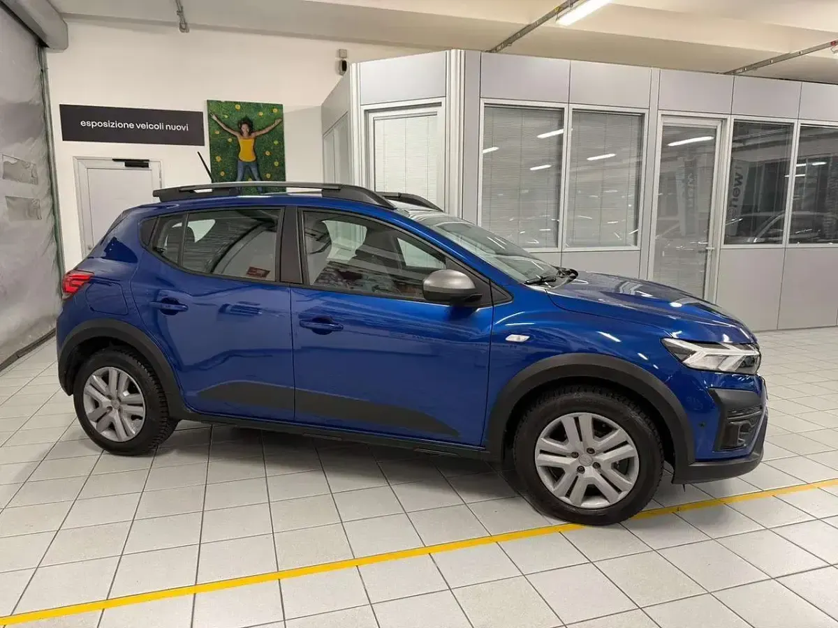 Usata Dacia Sandero Comfort 101 CV (74 kW) 2023 Blu/azzurro Berlina