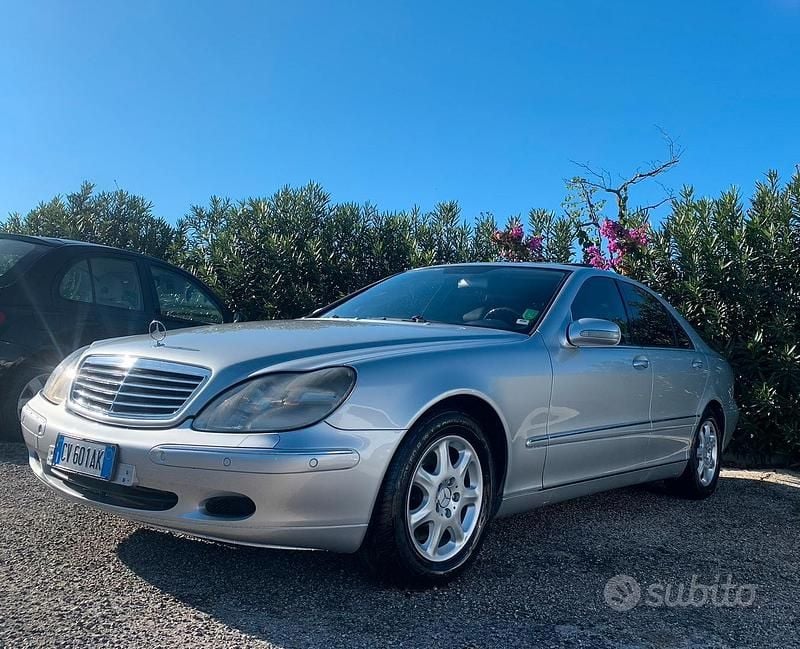 Usata Mercedes S320 204 CV (150 kW) 2001 Grigio Berlina