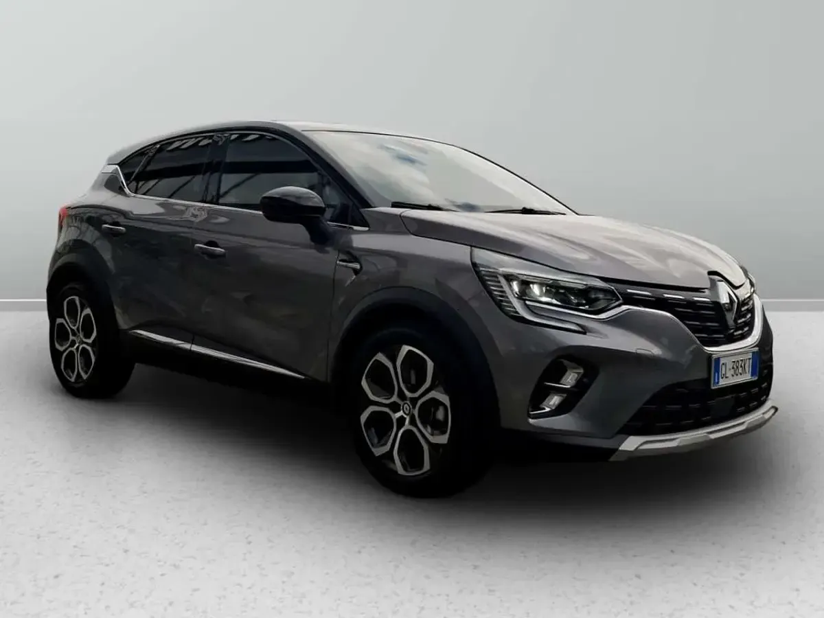 Usata Renault Captur Techno 143 CV (105 kW) 2023 Blu SUV