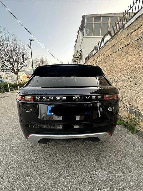 Usata Land Rover Range Rover Velar HSE Dynamic 241 CV (177 kW) 2020 Nero SUV