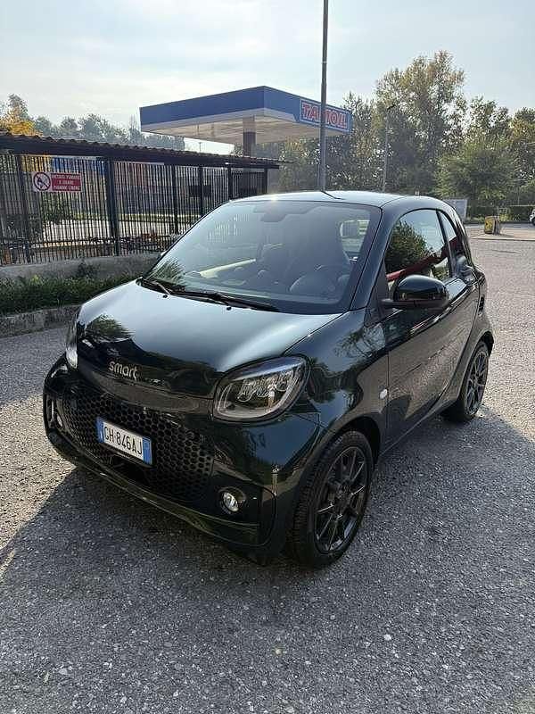 Usata Smart ForTwo Coupé 41 kW (56 CV) 2022 Utilitaria