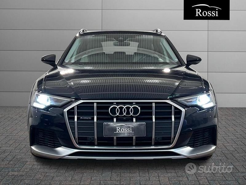 Usata Audi A6 340 CV (250 kW) 2023 Blu Station wagon