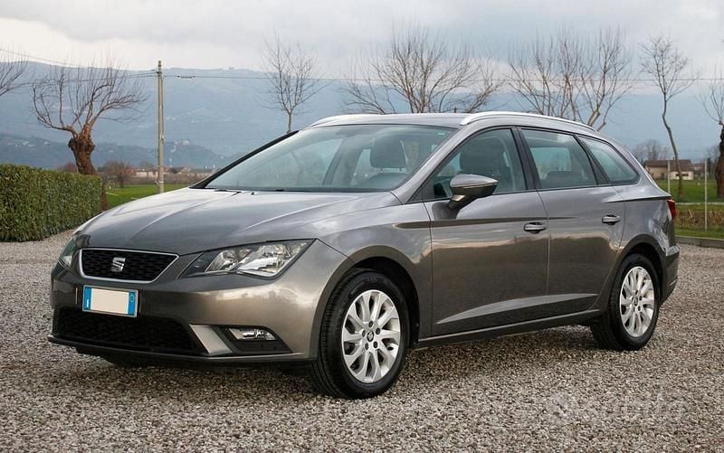 Usata Seat Leon 105 CV (77 kW) 2015 Grigio Station wagon
