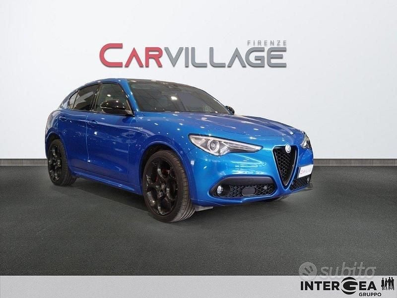 Usata Alfa Romeo Stelvio Veloce 210 CV (154 kW) 2022 Blu SUV