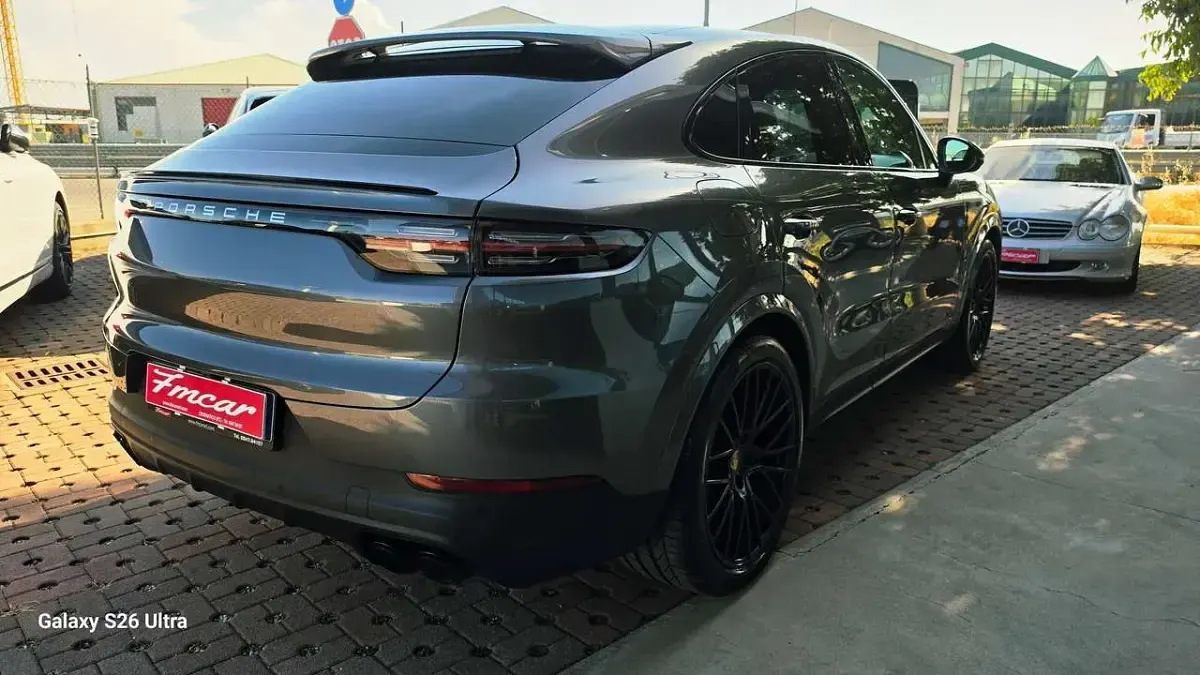 Usata Porsche Cayenne 340 CV (250 kW) 2021 Perlato SUV