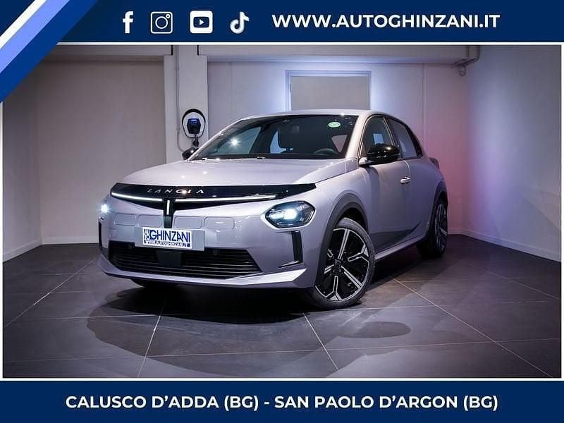 Nuova Lancia Ypsilon 61 kW (84 CV) 2025 Grigio Utilitaria