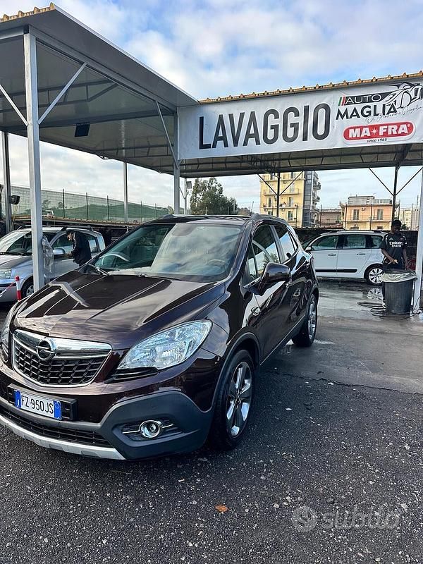Usata Opel Mokka Cosmo 130 CV (95 kW) 2014 Viola SUV
