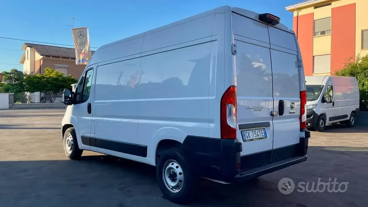Usata Fiat Ducato 140 CV (102 kW) 2023 Bianco Furgone