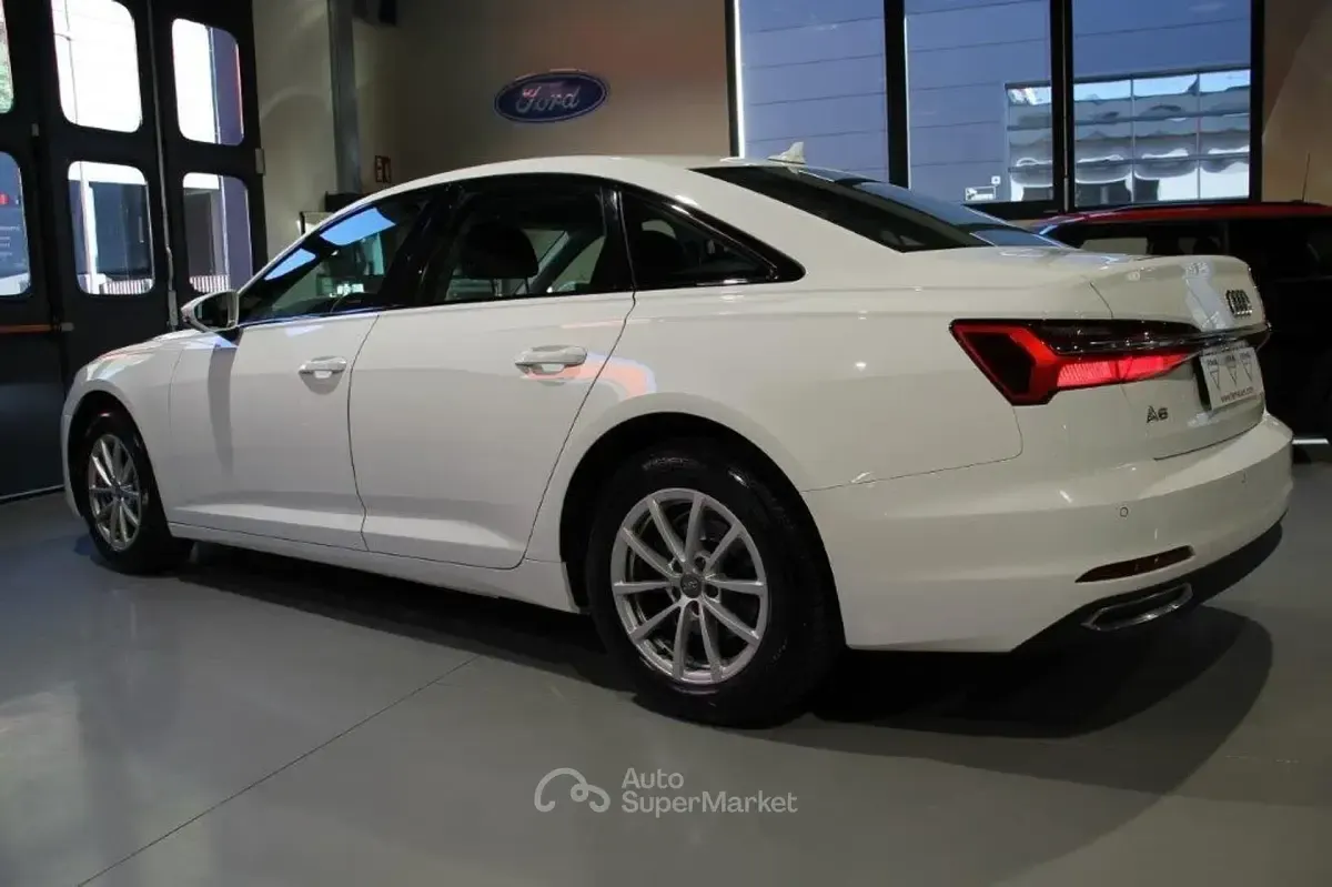 Usata Audi A6 Ambiente 163 CV (119 kW) 2020 Bianco Berlina