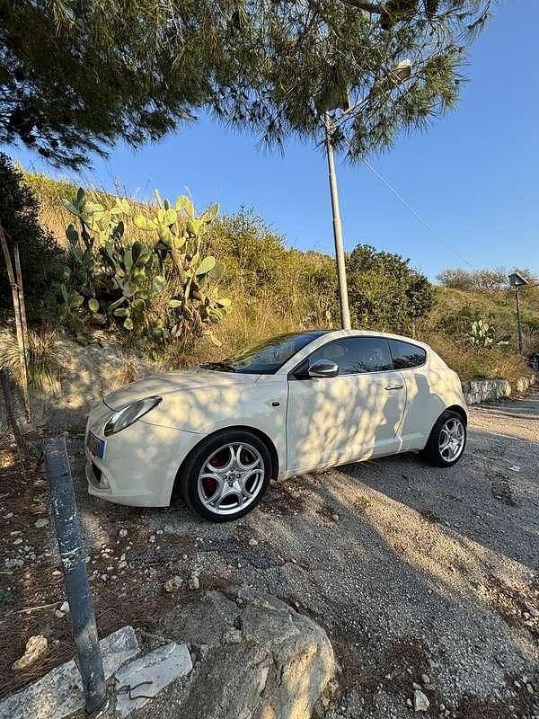 Usata Alfa Romeo MiTo 120 CV (88 kW) 2008 Bianco Utilitaria