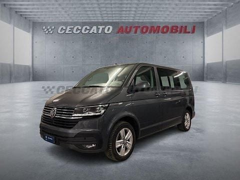 Grigio Usata 2022 VW Multivan Life Furgone | 46.900 € (Ottimo prezzo) - Immagine 1/4