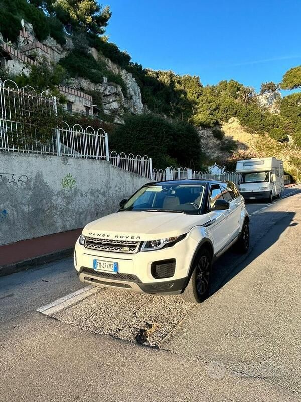 Bianco Usata 2018 Land Rover Range Rover SUV | 20.500 € (Buon prezzo) - Immagine 1/4