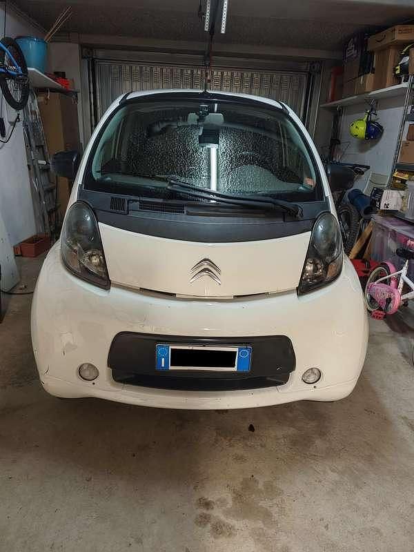 Usata Citroën C-zero Seduction 49 kW (67 CV) 2017 Bianco Utilitaria