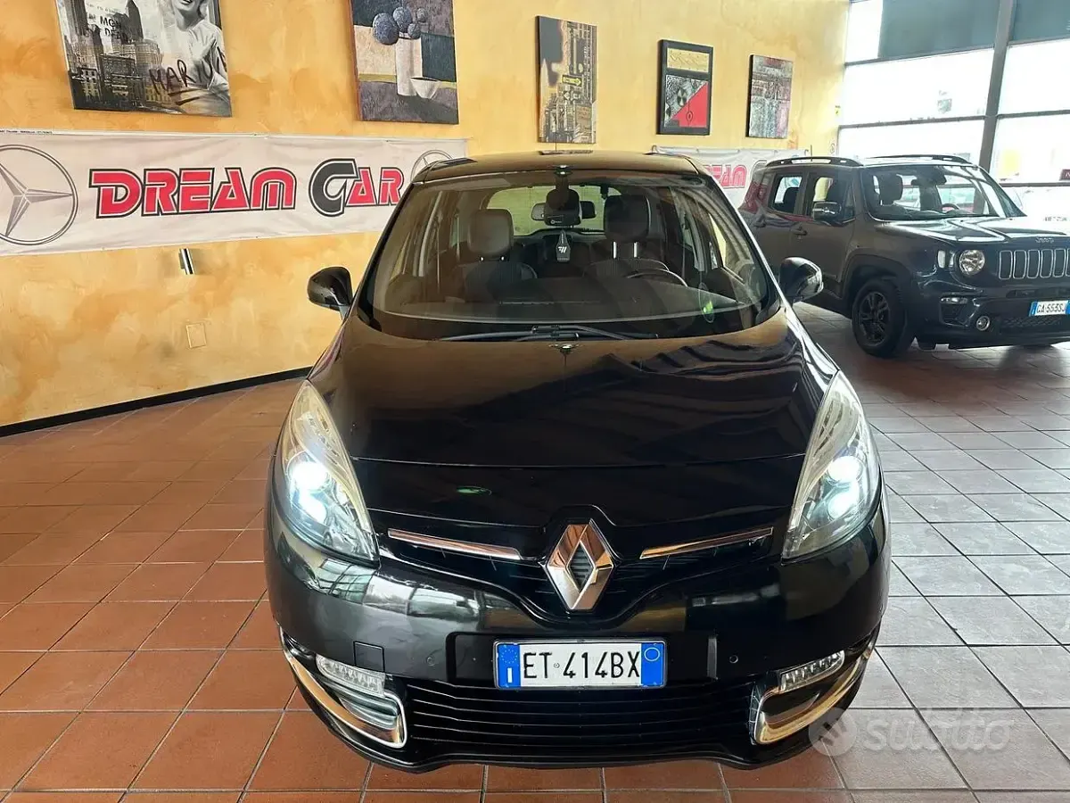 Usata Renault Scénic III Bose Edition 110 CV (80 kW) 2013 Nero Monovolume
