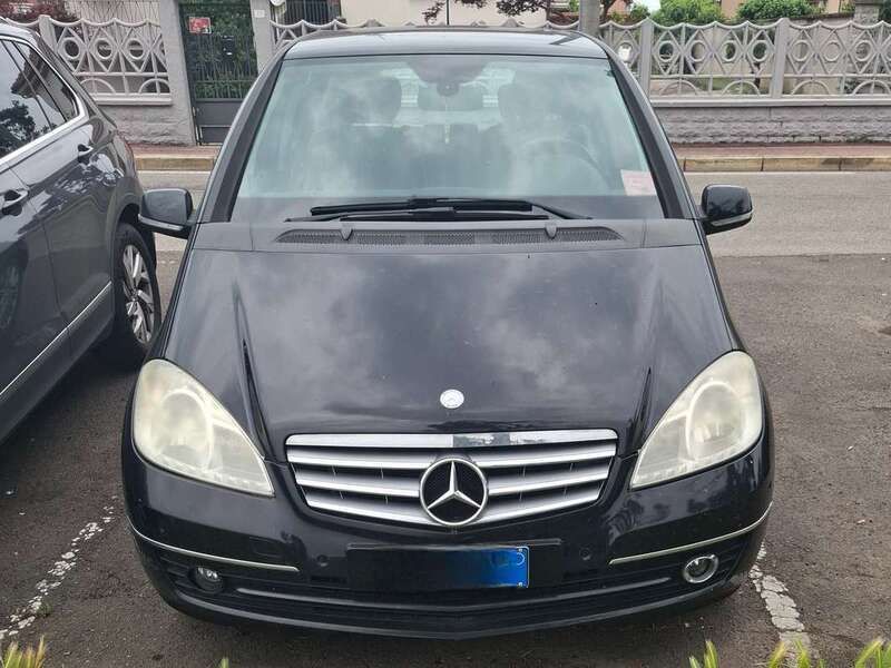 Nero Usata 2009 Mercedes A160 Elegance Monovolume | 3500 € (Ottimo prezzo) - Immagine 1/4