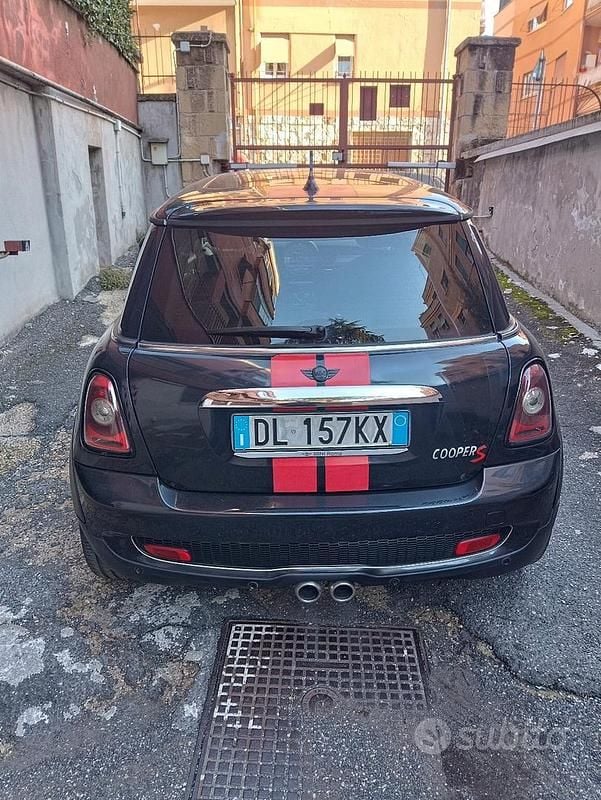 Nero Usata 2007 Mini Cooper Due volumi | 2500 € - Immagine 1/4
