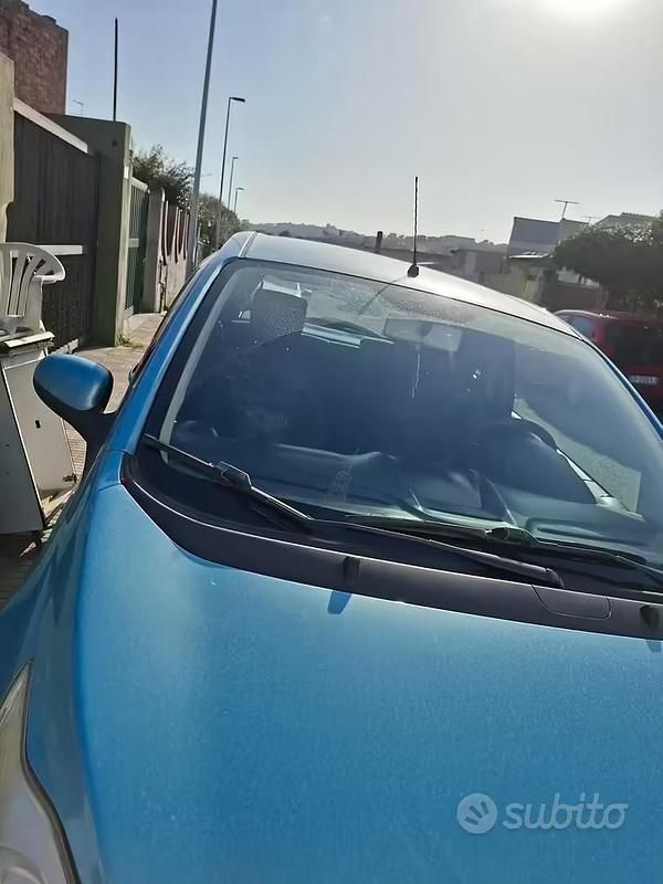 Usata Ford Ka 75 CV (55 kW) 2011 Utilitaria