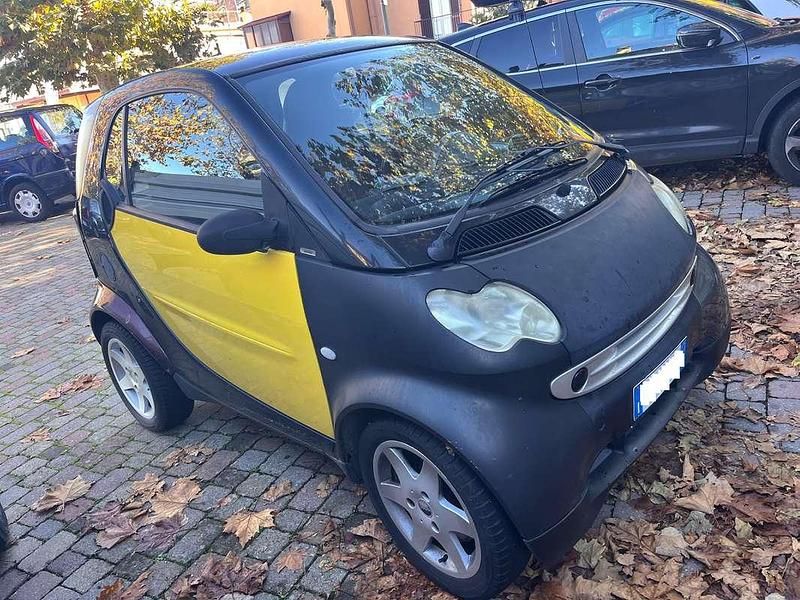Grigio Usata 2002 Smart ForTwo Coupé Pulse Coupé | 990 € (Ottimo prezzo) - Immagine 1/4