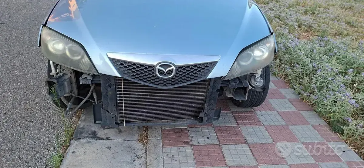 Usata Mazda 2 68 CV (50 kW) 2006 Utilitaria