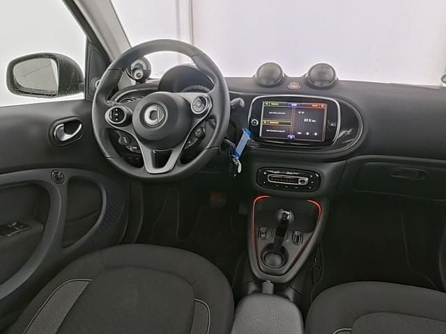 Usata Smart ForTwo Electric Drive Passion 40 kW (55 CV) 2023 Bianco Utilitaria
