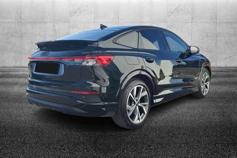 Usata Audi Q4 e-tron S-Line 69 kW (95 CV) 2022 Nero SUV