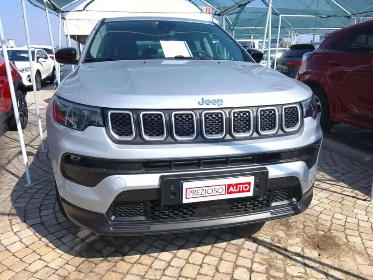 Usata Jeep Compass 150 CV (110 kW) 2021 Argento SUV