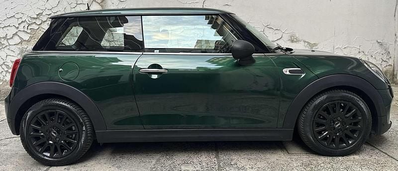 Usata Mini ONE 102 CV (75 kW) 2018 Verde Utilitaria