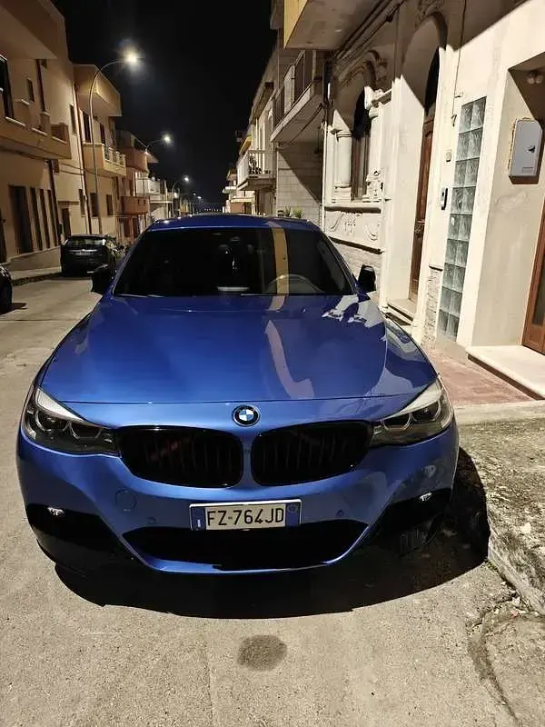 Usata BMW 318 M Sport 150 CV (110 kW) 2019 Bluazzurro Berlina