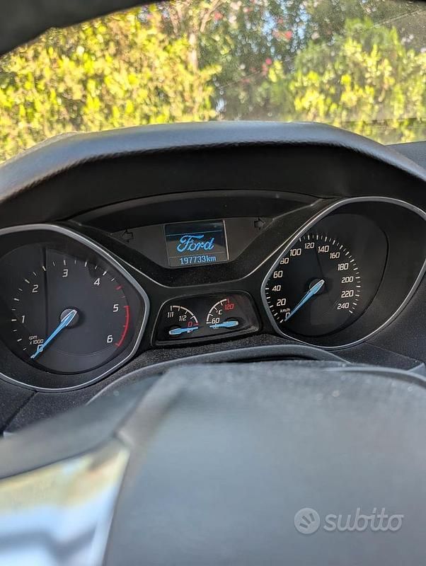 Begagnad Ford Focus 125 HK (91 kW) 2014 Kombi