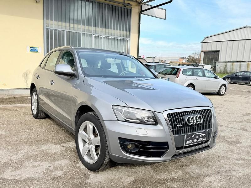 Usata Audi Q5 170 CV (125 kW) 2011 Grigio SUV